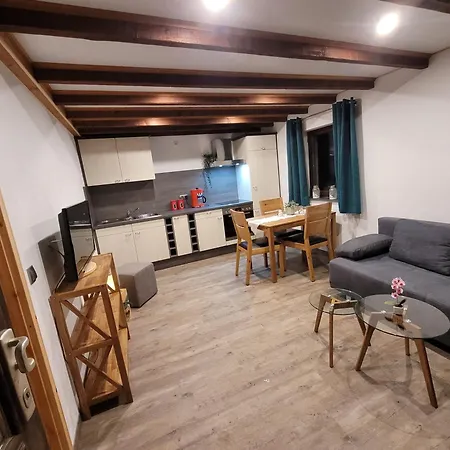 Ah Helledahls * Weyer